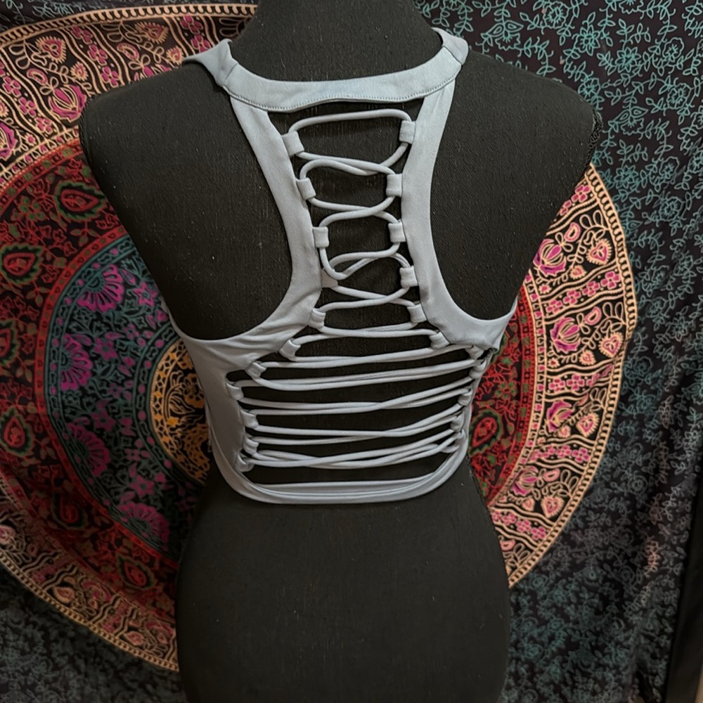 ALO YOGA MOVEMENT LACE UP SPORTS BRA💖
